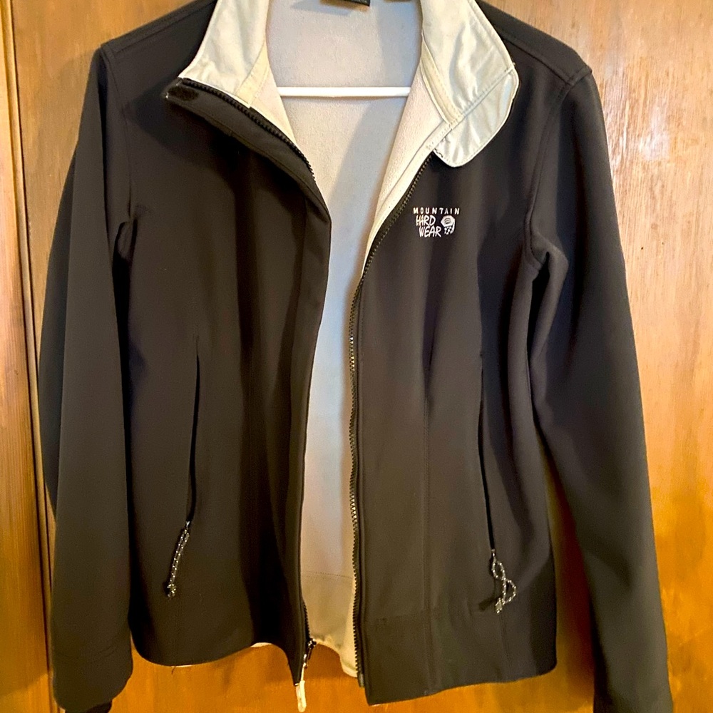 Mountain Hardwear black shell
